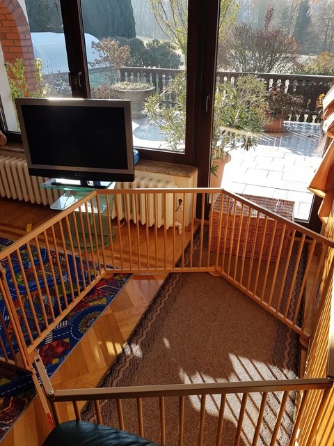 Laufgitter, Krabbelgitter 6 eckig, Absperrgitter aus massiver Buche, Felibaby