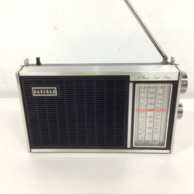 RADIOLA Transistor Radio #CR-P36F, Made in Japan (125) #601