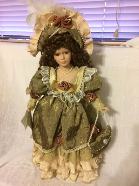 Duck House Heirloom 18" brunette Porcelain Doll