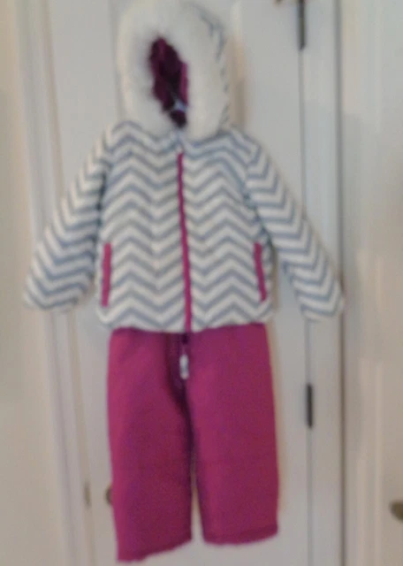 Girl s Size 3T Stevies Bib Overall and Puffer Jacket Snowsuit-Magenta, Gray