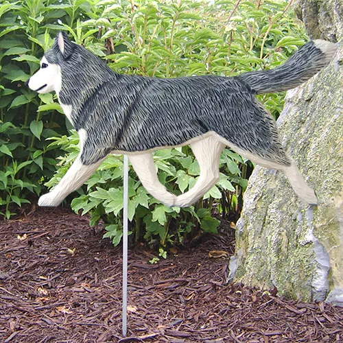 Husky Outdoor Garden Sign Hand Painted Figure Gray/White