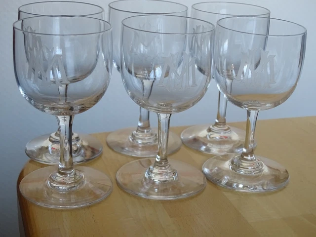 9 verres à eau gravé modèle Beauharnais cristal Baccarat (prix à la