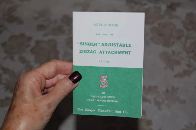 Deluxe-Edition Instruction Manual, on CD, for Singer Sewing