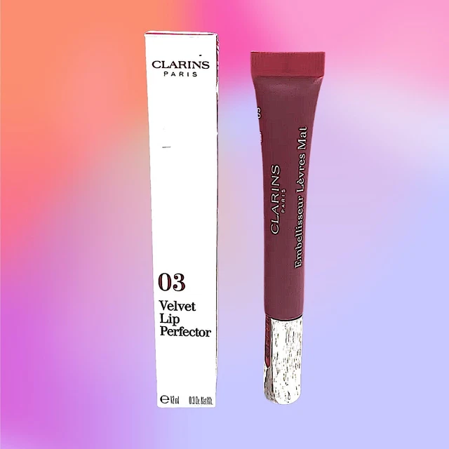 Clarins Terciopelo Labio Perfector 03 Terciopelo Rojo Mate Tamaño Completo 0.3 oz NUEVO en Caja