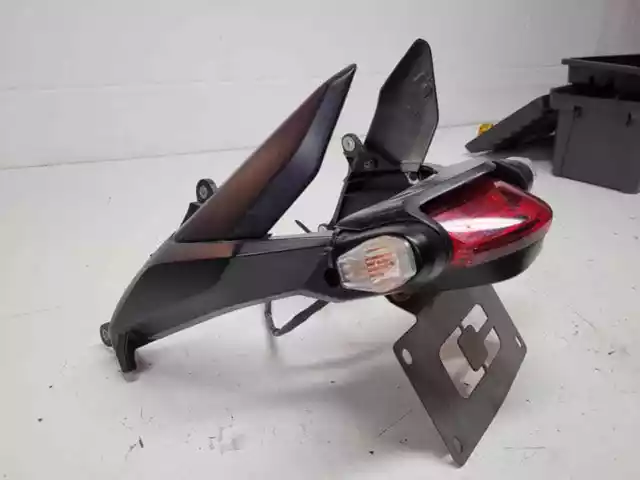 honda 1000rr or 600rr sportbike motorcycle brake light assembly / sn2907 R4