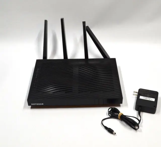 NETGEAR NIGHTHAWK X8 AC5300  R8500 Wireless Router. Tri-band Wifi Router