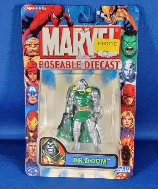 Marvel Comics X-Men Classics Dr. Doom (2000) Toy Biz Die-Cast Poseable Mini Fig