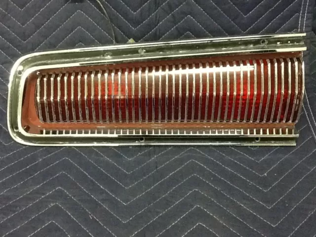 68 Dodge Monaco Station Wagon Droit Intérieur Feu Arrière 2606470