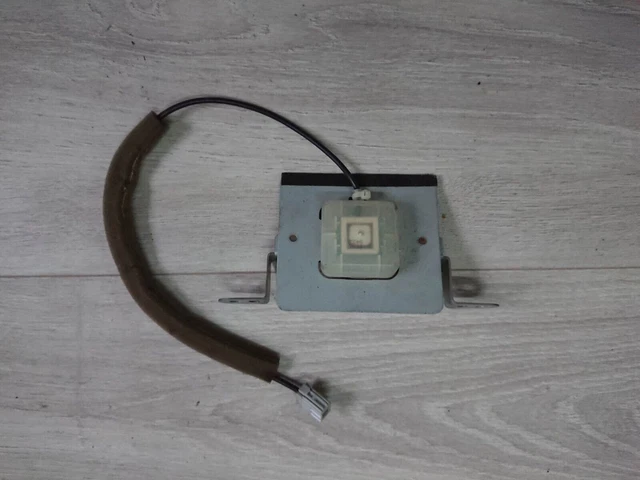 Toyota Avensis 2.0 diesel 2004 Antenna Amplifier Control Unit 8686020070