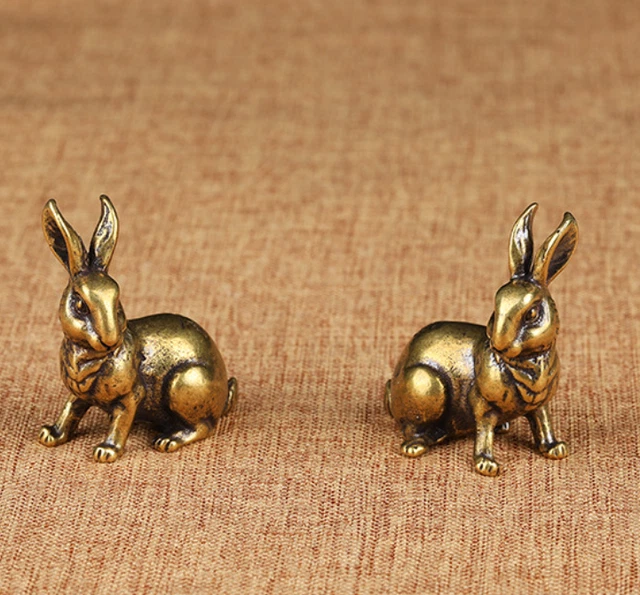 Collect old carved brass solid cute zodiac bunny household tea pet ornaments
