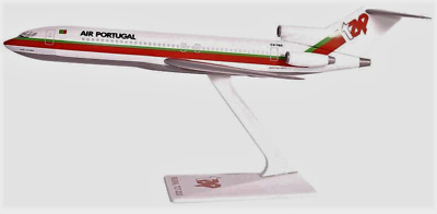 Flight Miniatures Tap Air Portugal Boeing 727-200 Desk Top 1/200 Model Airplane
