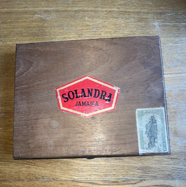 VINTAGE JAMAICAN WOODEN Cigar Box Metal Hinges & Clasp Solandra