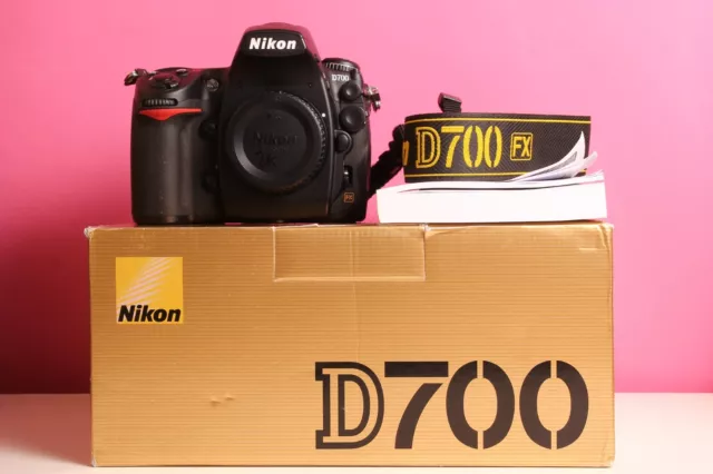 *AS NEW Nikon D700 12.1 MP FX Full Frame Digital SLR Camera 3k Shots w BOX!