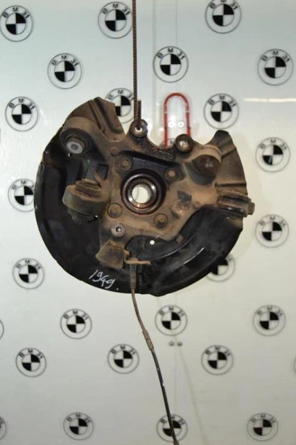 Fusee arriere droit BMW X3 F25 PHASE 1