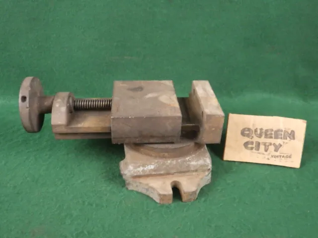 Vintage milling/machinist swivel vise 4" jaws,Cincinnati,Bridgeport,Atlas?