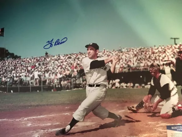 YOGI BERRA  NEW YORK YANKEES  BECKETT AUTHENTICATED  ACTION SIGNED 16x20