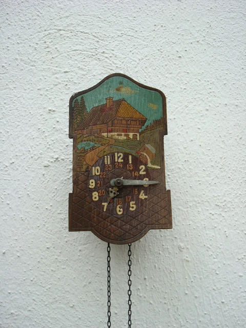 Antico Piccolo Orologio Da Parete Foresta Nera