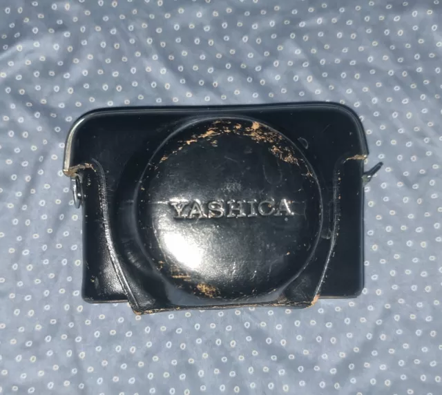 Yashica Half 17 EE Rapid mit 1,7/32 3,2cm Objektiv + TOP (240952)