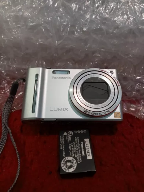 Panasonic LUMIX ZS5 12.0MP 12x Digital Camera - Silver