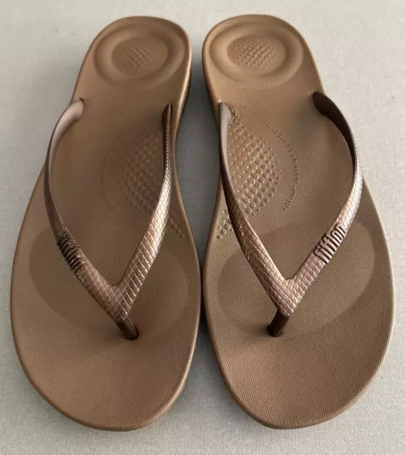 NEW Fitflop Womens Iqushion Comfort Flip Flop Toe Post Sandal Bronze Size 8 M