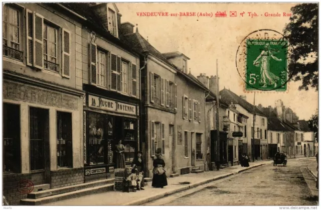 CPA AK VENDEUVRE-sur-BARSE Grande Rue (723518)