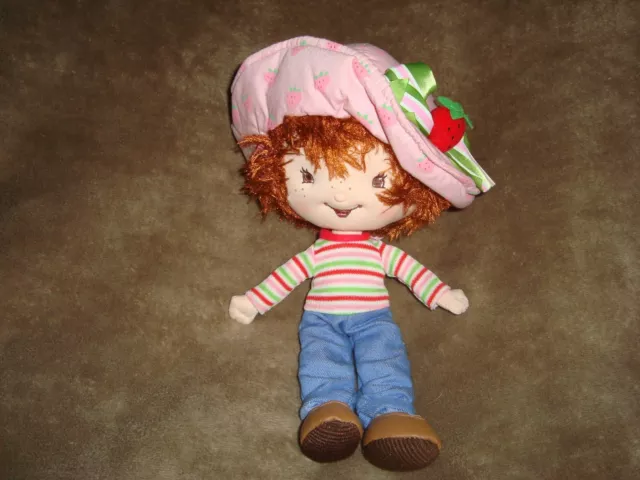 Strawberry Shortcake Plush 2002 10" Ban Dai