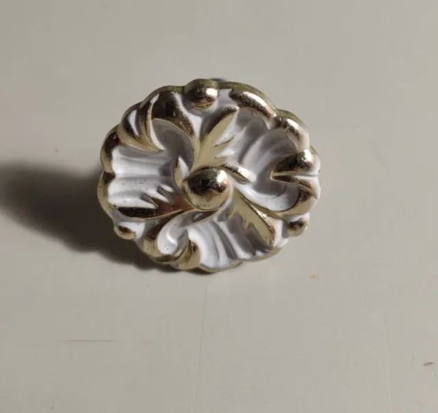 2 Vintage Hardware Architectural Salvage Floral Metal Drawer Pull Knobs Used