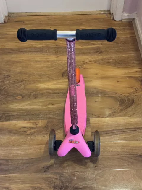 Mini Micro Scooter Pink Good Condition