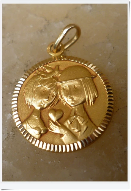 Médaille Les Amoureux De Peynet - Or 18 Carats, 16 Mm, Pendentif Rond Vintage