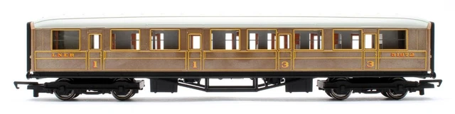 HORNBY 'OO' GAUGE Rake Of 3 Lner Teak 1St/3Rd Class Composite Coaches £ ...