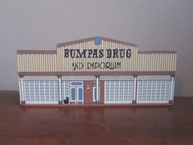 Bumpas Drug And Emporium Cat's Meow Village Wood Tallmadge Ohio On The Circle