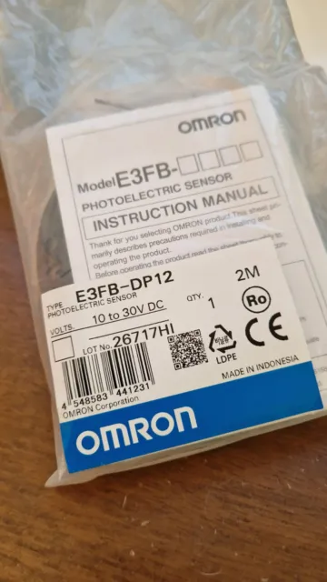 Sensore fotoelettrico reflex Omron E3FB-DP12