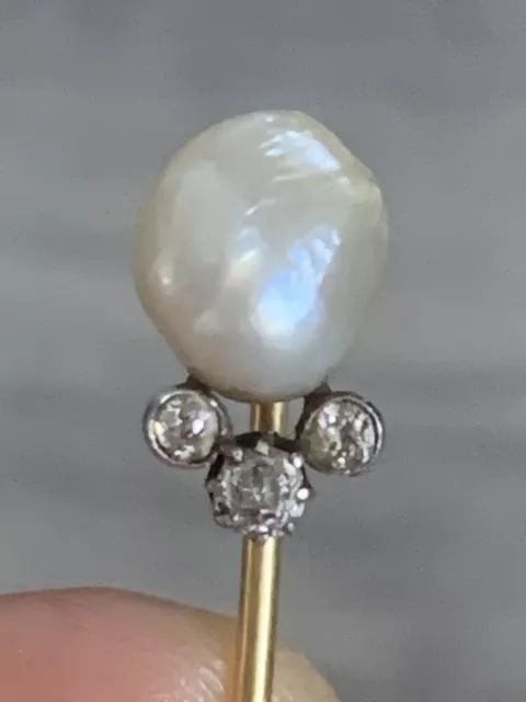 Ancienne epingle a chapeau cravate en or 18 cartas perle baroque diamant XIX eme