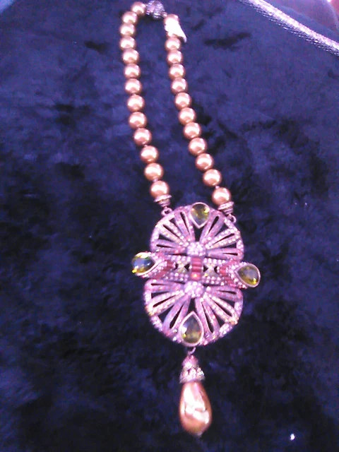 Heidi Daus Gold Simulated Pearl Crystal Toggle Necklace Earrings Estate 19”