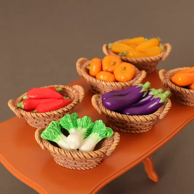 1:12 Scale Dolls House Miniatures Mini Food Vegetable Chili Decorate Accessories