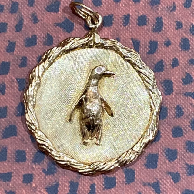 Vintage 14K Yellow Gold Penguin Circle Charm or Pendant