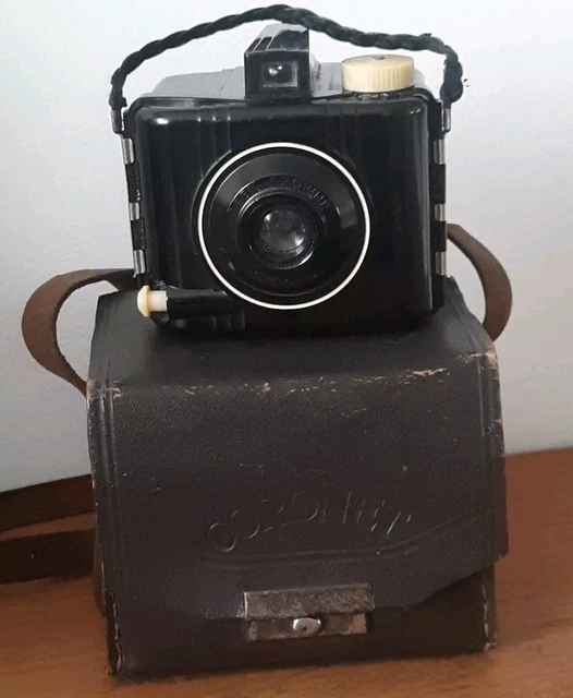Cámaras fotográficas - Appareil photo Kodak Brownie Starlet Caméra avec étui cuir