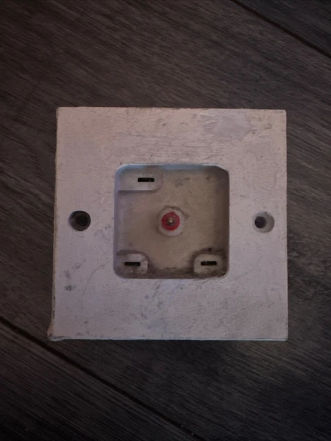 Enchufe de reloj de pared Volex Remco 240 V, eléctrico vintage
