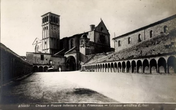 Ak Assisi Umbria, Chiesa e Piazza Inferiore di S. Francesco - 4232403