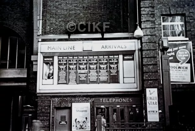 Railway Photograph 6x4   View  Kings Cross Arrivals Board  1960.