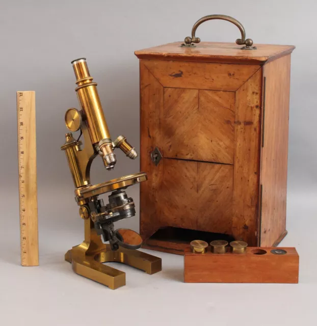 1891 Antique 19thC Brass Ernst Leitz Wetzlar Microscope w/ Lenses & Case, NR