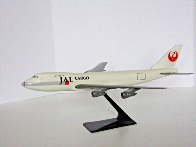 B-Models 1:200 JAL 日本航空 B747-300 JA8163 Japan Air Lines - JAL Boeing 747-346 JA8163 Polished with stand