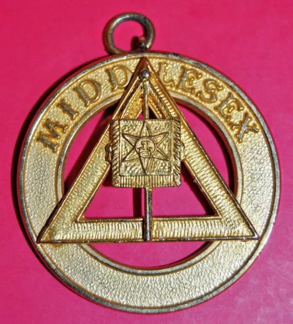 Middlesex Chapter Past Provincial Grand Standard Bearer masonic collar jewel