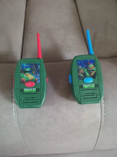 TEENAGE MUTANT NINJA TURTLES KiDS WALKIE TALKIES 2013 *Tested & Working*