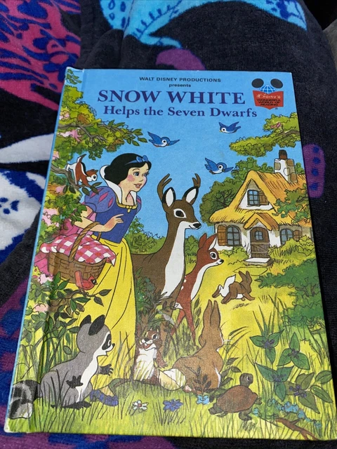 Walt Disney / Snow White Helps the Seven Dwarfs 1980 Book Club 1st American Ed.
