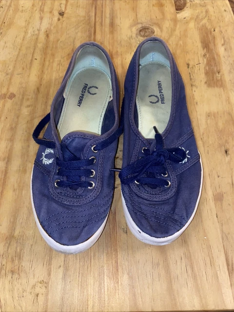 Fred perry sales pumps ladies