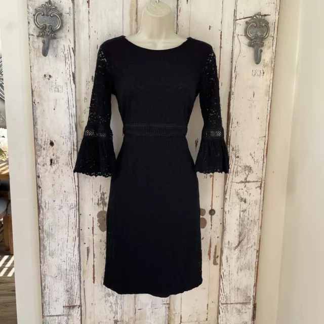 Tommy Hilfiger Size 4 Womans Black Lace Bell Sleeve Sheath Career Cocktail Dress