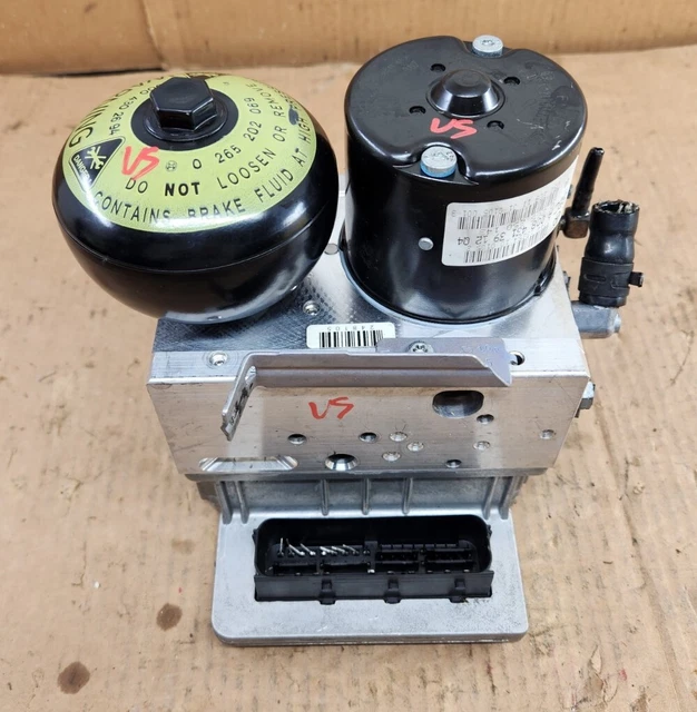 03-06 Mercedes E320 E500 ABS Anti-Lock Brake Pump Module 0265960048 *For Parts*