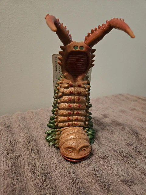 bandai ultra monster twin tail 1991