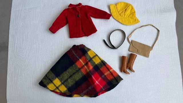 Tenue De Distribution Des Prix Pour Poupée Tressy Bella – Année 1965, Vintage
